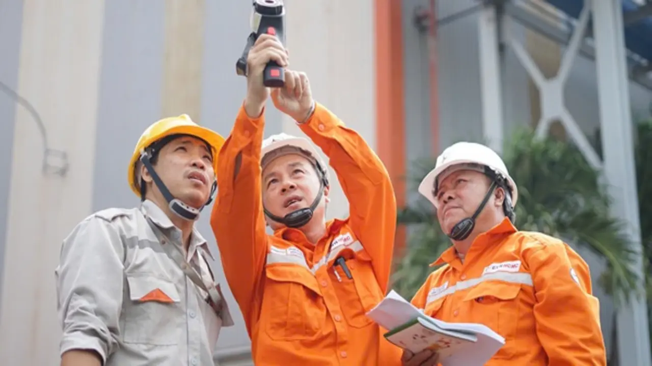 Ánh sáng từ những lòng nhân ở EVNHCMC