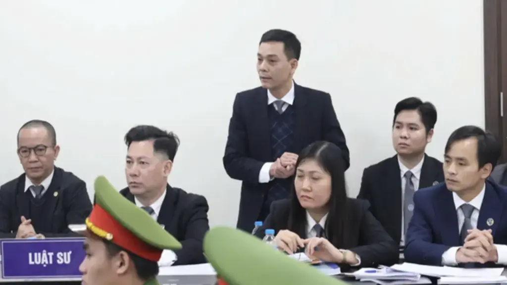 Bộ Chính trị đồng ý thí điểm luật sư công tại 8 bộ, 10 tỉnh, thành