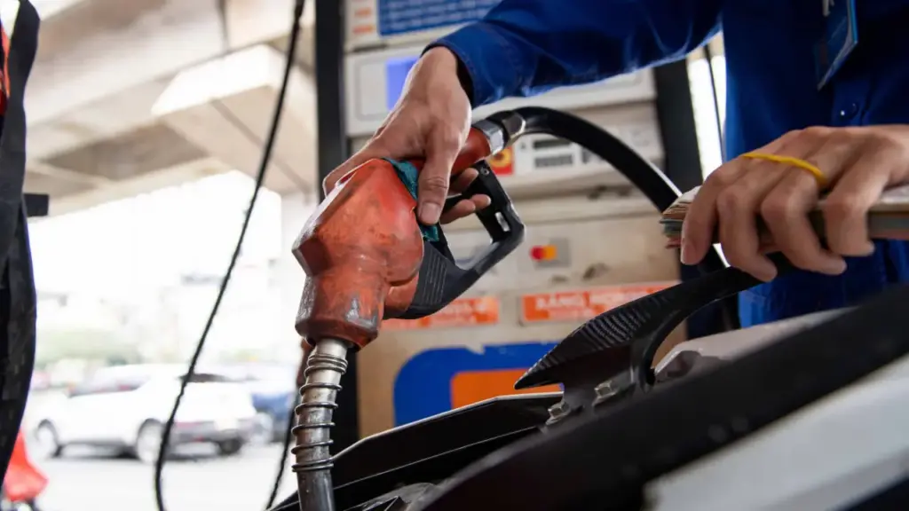 Bộ Công Thương nêu lý do có kỳ điều hành giá xăng dầu ban đêm