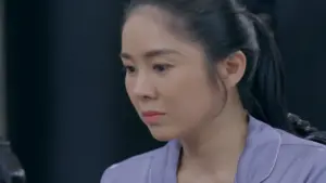 Bộ phim khiến 'cộng đồng nội trợ' xin được vô phim 5 giây, Lê Phương phải an ủi chị em