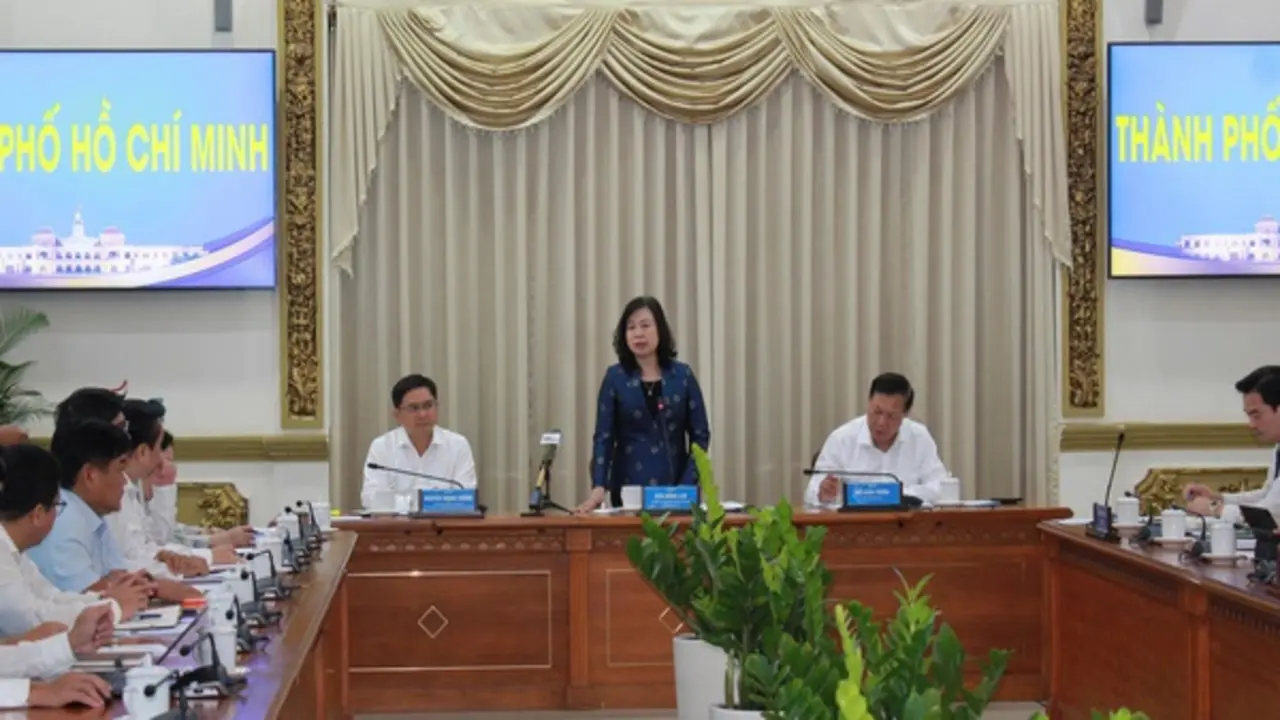 Bộ trưởng Y tế đánh giá cao Sở An toàn thực phẩm TP.HCM: 'Phá đá, mở đường'