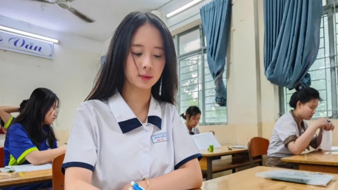 Chất lượng giáo dục 6 thành phố lớn: Nghịch lý môn ngữ văn