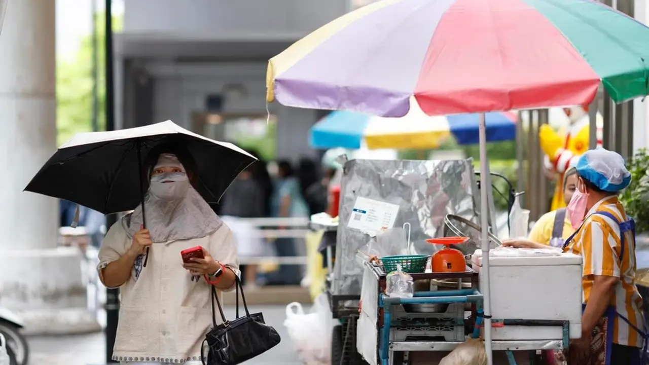 Chỉ số nhiệt độ tại Bangkok chạm ngưỡng 'nguy hiểm', có thể vượt 52 độ C
