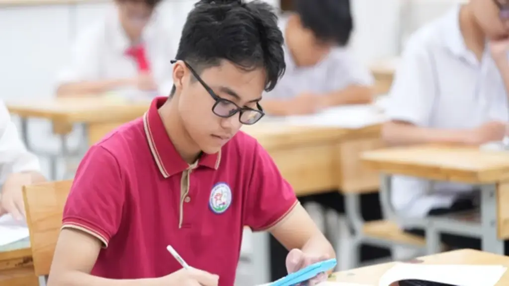 Cuộc thi giải toán trên máy tính cầm tay 'tái xuất' tại Hà Nội