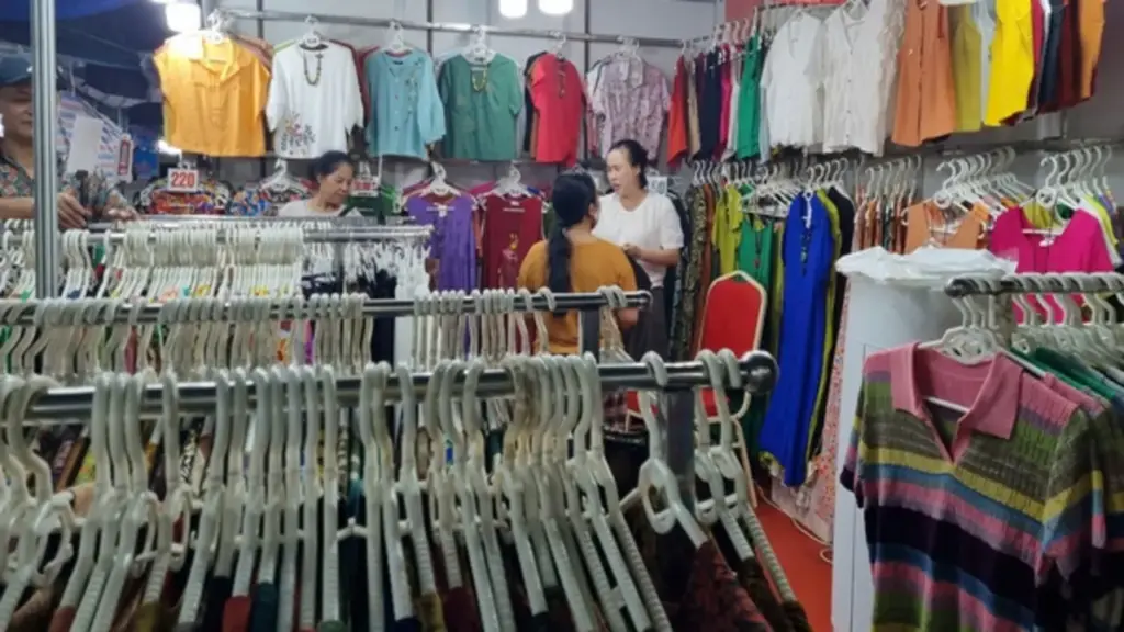 Đề xuất nâng ngưỡng miễn thuế hộ kinh doanh và doanh nghiệp nhỏ lên 1 tỉ đồng