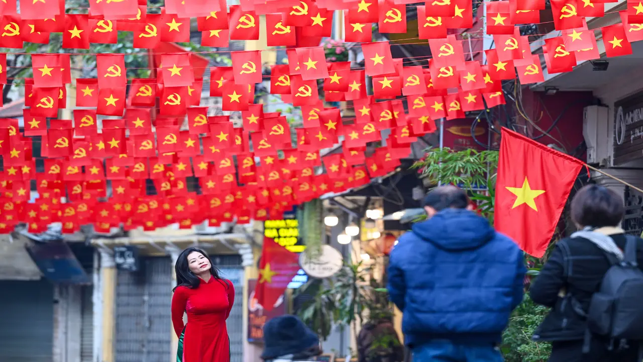 Doanh nghiệp hoán đổi, bù phép năm để nối liền hai kỳ nghỉ lễ