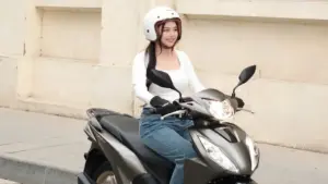Hiểu đúng thí điểm vùng phát thải thấp từ 1-7: Không cấm hết xe máy xăng như lời đồn
