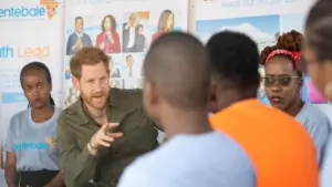 Hoàng tử Harry bị tổ chức từ thiện do chính mình thành lập khởi kiện