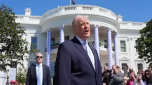 Iran phản đối tạm ngừng bắn, ông Trump cảnh báo điều tồi tệ