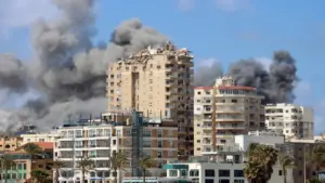 Iran tuyên bố đóng eo biển Hormuz vì Israel vi phạm lệnh ngừng bắn