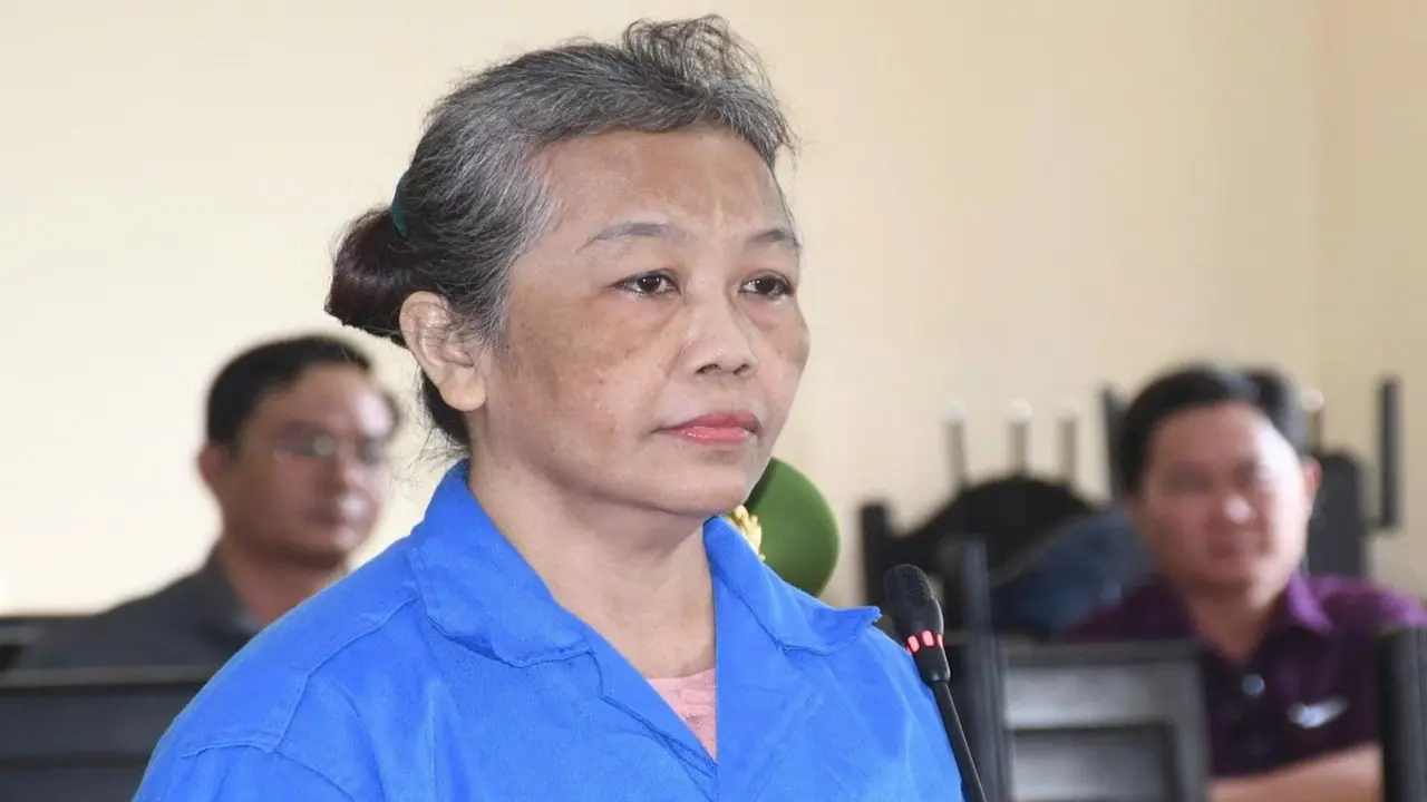 Lãnh 12 năm tù vì đăng tải, chia sẻ thông tin sai sự thật, xúc phạm lãnh đạo Nhà nước