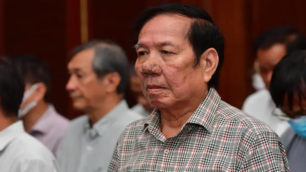 Luật sư đề nghị miễn trách nhiệm cho cựu lãnh đạo Tập đoàn Cao su Việt Nam