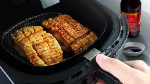 Nấu bằng nồi chiên không dầu có gây ung thư?