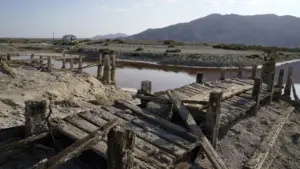 Người California tranh cãi về 'kho báu' 500 tỷ USD dưới lòng hồ