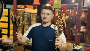 Người đàn ông cứu cậu bé lớp 4 đuối nước