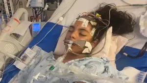 Nữ sinh tử vong vì bị bạn đánh, gia đình kiện Sở Giáo dục