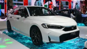 Sedan hạng C dưới 900 triệu: Mazda3 chiếm 60%, Honda Civic bán gấp 4 lần Hyundai Elantra
