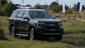 SUV 7 chỗ: Doanh số Ford Everest gấp hơn 10 lần đối thủ