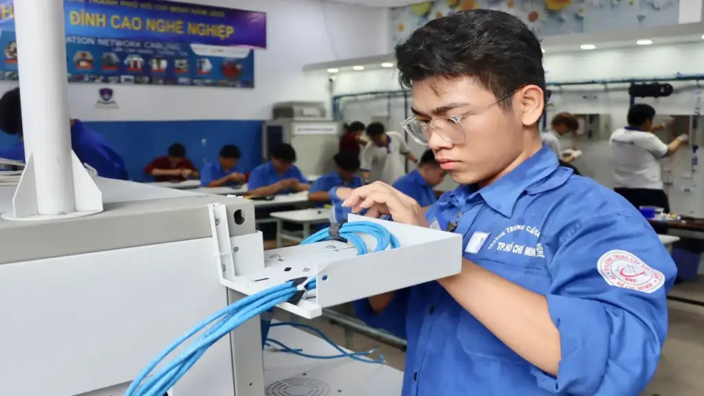 Thi tay nghề - cơ hội kiểm tra kỹ năng: Chọn học nghề thay con đường đại học