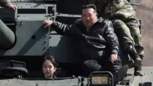 Tình báo Hàn Quốc: Con gái ông Kim Jong-un có thể kế vị cha trong tương lai