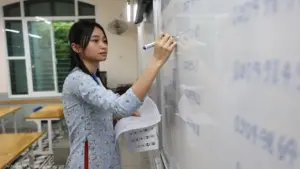 Tranh cãi giáo viên được nghỉ hè 8 tuần, hưởng nguyên lương và phụ cấp