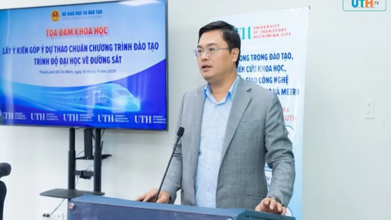 UTH khẳng định vai trò nòng cốt trong đào tạo nhân lực đường sắt tốc độ cao