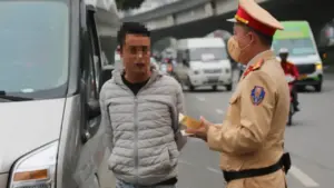 'Xe ghép' cạnh tranh thiếu công bằng, gây thất thu ngân sách