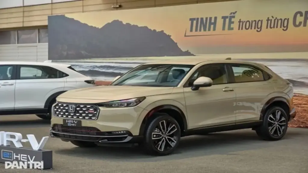 Xe hybrid tăng mạnh tiêu thụ sau khi được áp thuế tiêu thụ đặc biệt mới